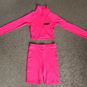 long sleeve hot pink set, size small. (unworn)